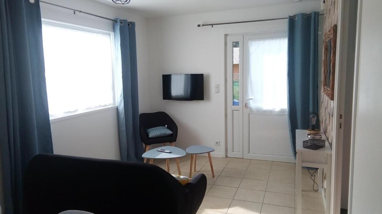 Chalet Les Dauphins Saint-Georges-de-la-Riviere Esterno foto