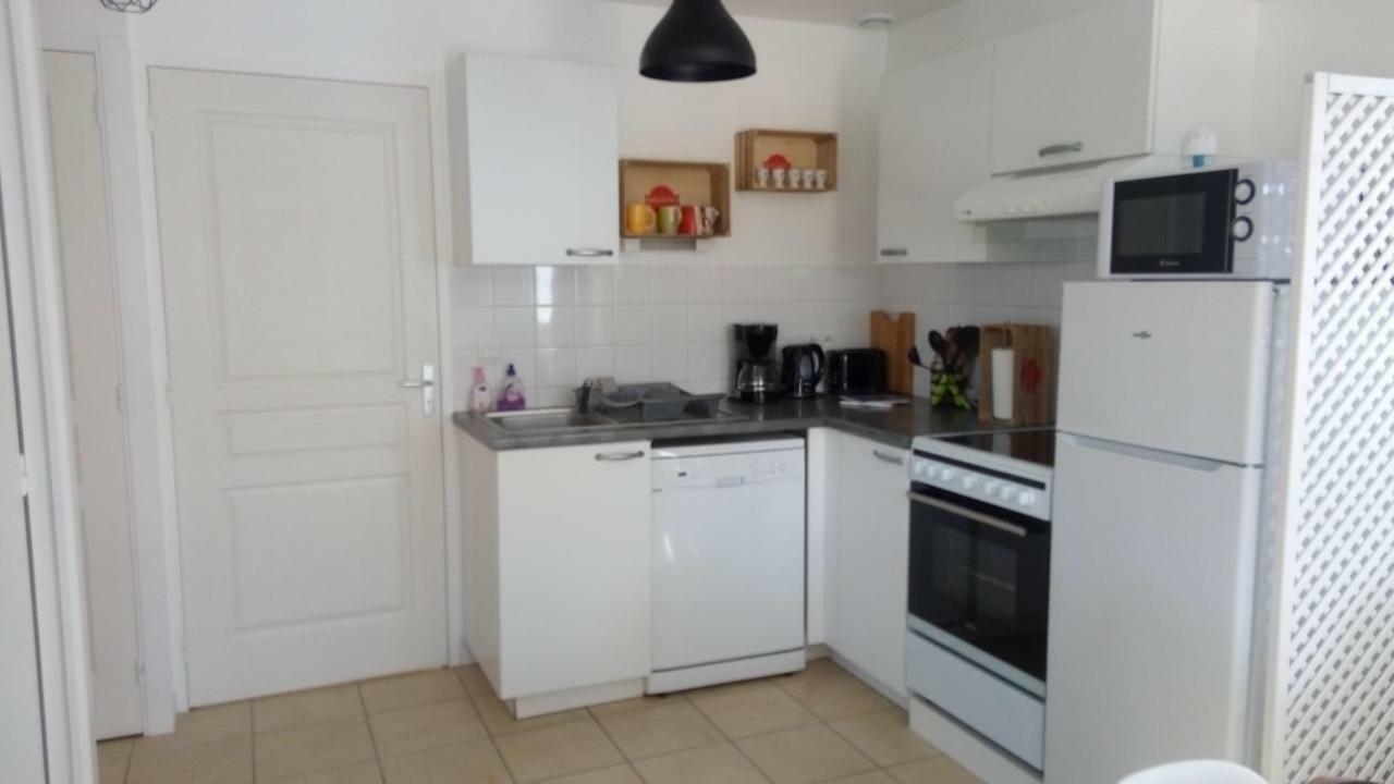 Chalet Les Dauphins Saint-Georges-de-la-Riviere Esterno foto